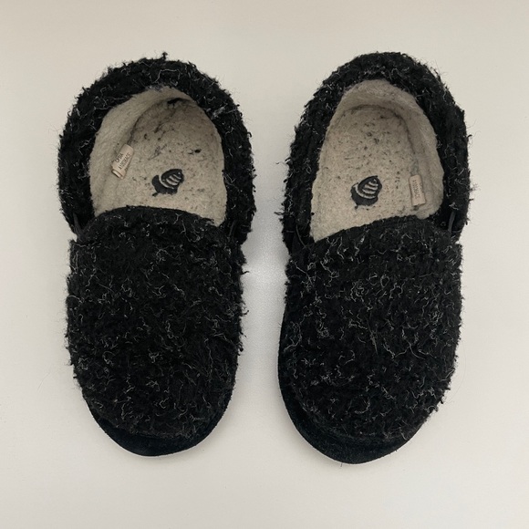 Acorn Other - Acorn Kids Moccasin Slippers - Black - Size 12-13